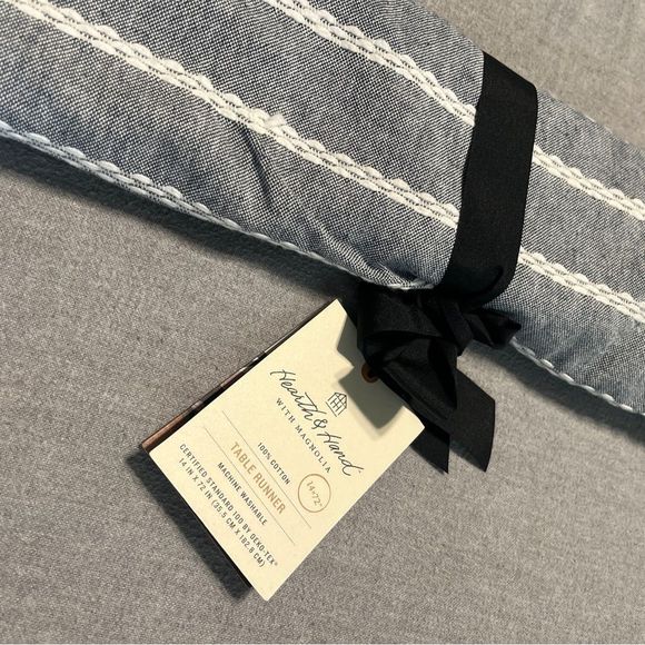 hearth & hand dobby woven rib stripe table runner - Picture 4 of 4